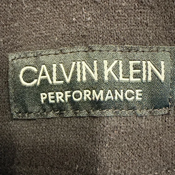 Calvin Klein cropped hoodie - Picture 3 of 4
